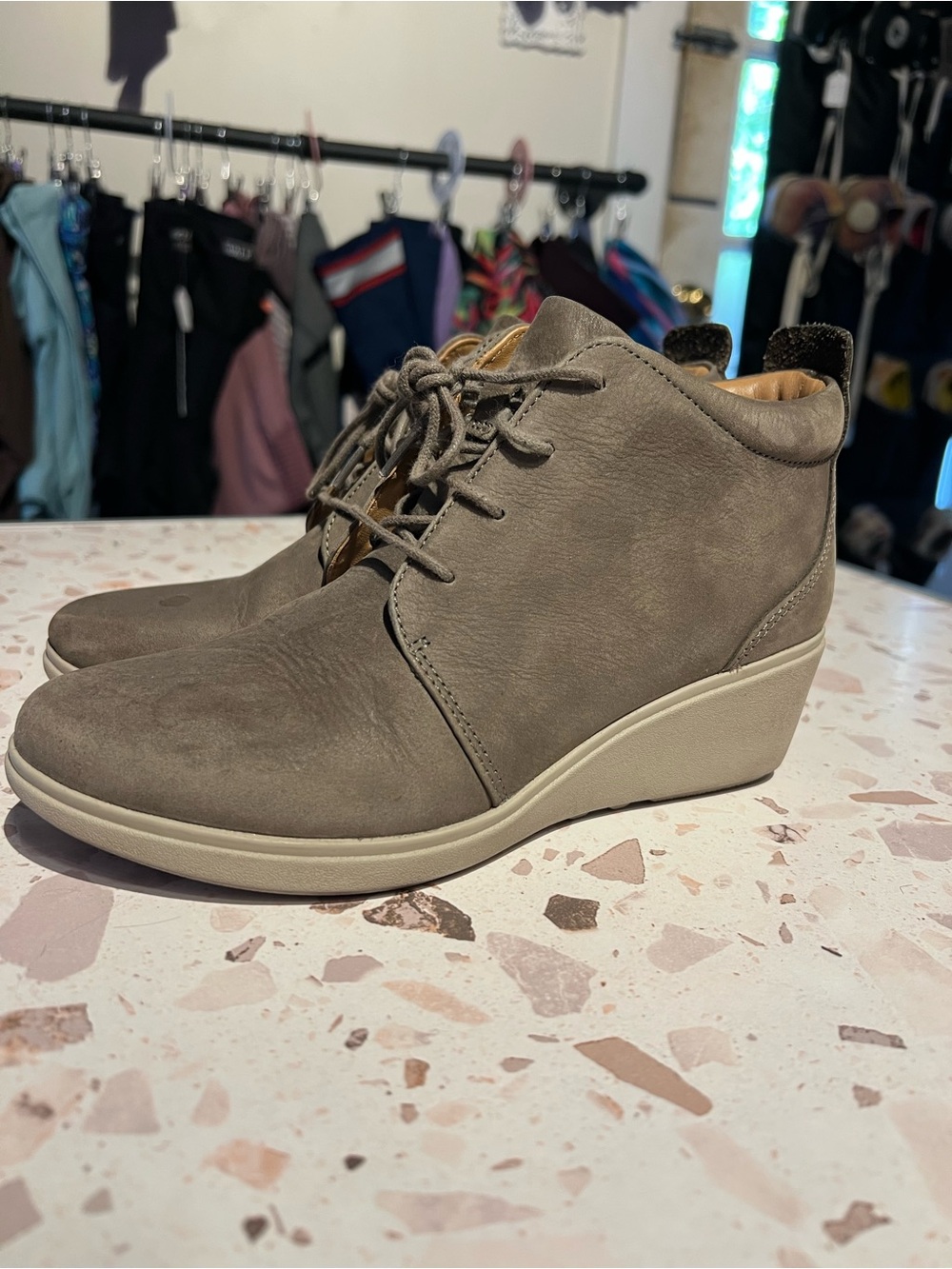 Clarks Taupe Wedge Lace-Up Boots Size 6